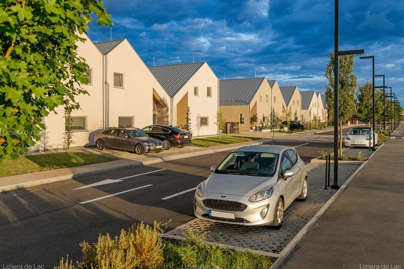 Ilfov Case langa lac, zona verde  Metrou 20 min Acces rapid Bucuresti C8