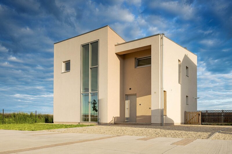 Cernica, case langa lac zona verde, metrou 20 min, acces rapid Bucuresti C5